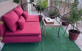 Flowery Penthouse In City Centre Of Thessaloniki